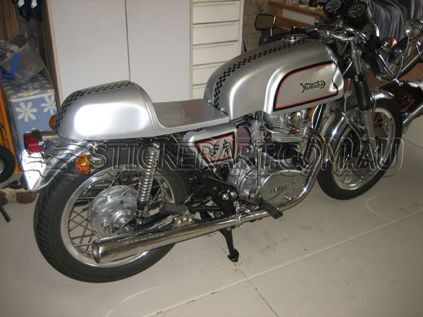 http://www.stickerart.com.au/blog/wp-content/uploads/2007/08/custom-decal-yamaha-motorcycle-classic.jpg