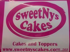 Sweetnys-cakes-vinyl-cut-decal